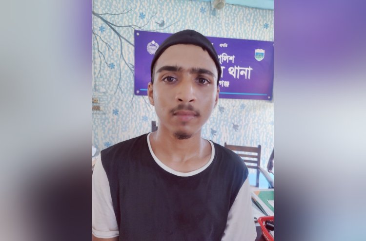 চাঁপাইনবাবগঞ্জে ছিনতাইকারী গ্রেফতার