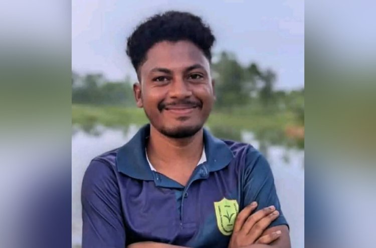 জগন্নাথ হলের ছাদ থেকে লাফিয়ে প্রাণ বিসর্জন