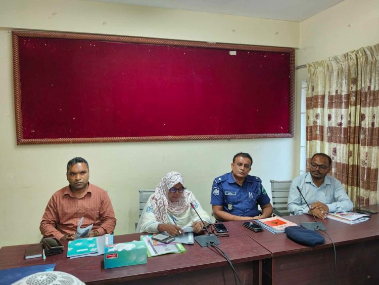 নিয়ামতপুরে উপজেলা পর্যায়ে দুর্যোগ ব্যবস্থাপনা কমিটির সাথে ষ্ট্যান্ডিং অর্ডার অন ডিজাষ্টার এসওডি বিষয়ক সভা