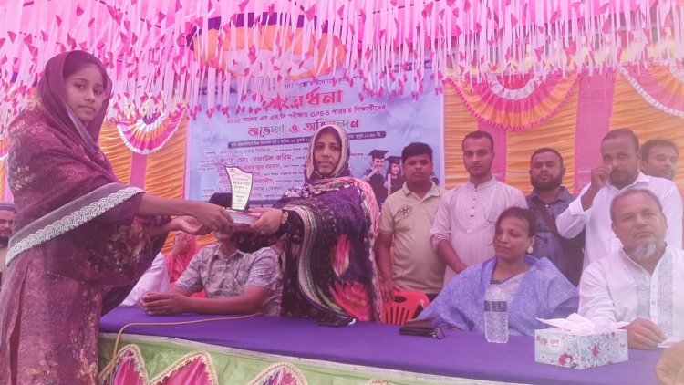 বদলগাছীতে কৃতি শিক্ষার্থীদের সংবর্ধণা অনুষ্ঠিত
