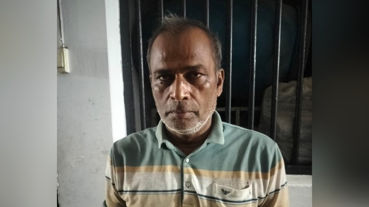 চাঁপাইনবাবগঞ্জে আ.লীগ নেতা গ্রেফতার