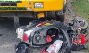 চাঁপাইনবাবগঞ্জে ট্রাকের ধাক্কায় দুইজন আহত