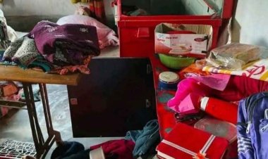 নওগাঁয় এক বাড়িতে পরিবারের সবাইকে বেঁধে রেখে ডাকাতি