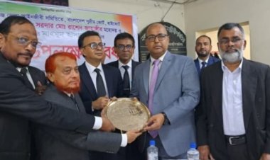 চাঁপাইনবাবগঞ্জ জেলা আইনজীবী সমিতির উদ্যোগে দুই বিচারপতিকে সংবর্ধণা