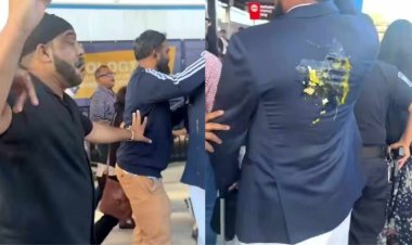 আখতার হোসেনের উপর ডিম নিক্ষেপের ঘটনায় এনসিপি নেতারা যা বললেন