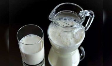 রাতে এক গ্লাস দুধের চমকপ্রদ উপকারিতা