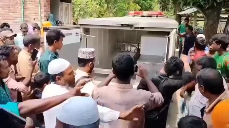 মালয়েশিয়ায় সড়ক দুর্ঘটনায় নিহত দুই প্রবাসী চাঁপাইনবাবগঞ্জে দাফন সম্পন্ন