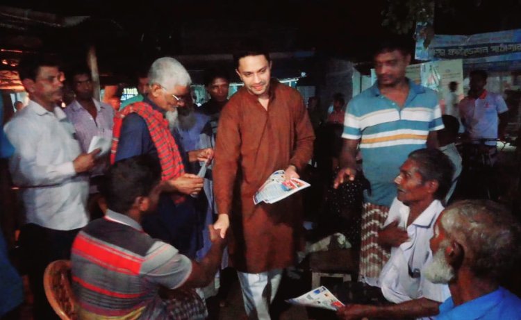 নাচোলে লিফলেট বিতরণ ও পথসভা 