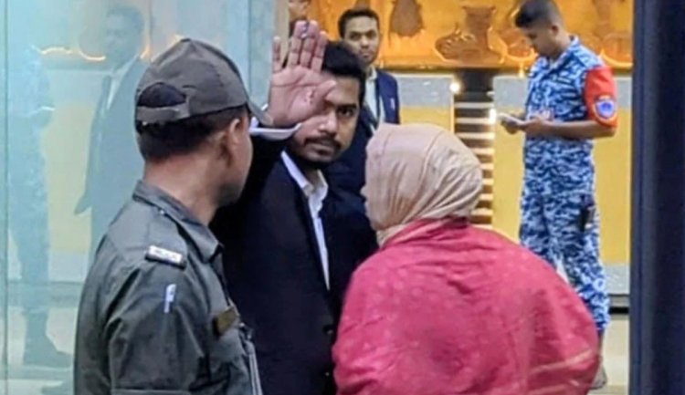 উন্নত চিকিৎসার উদ্দেশ্যে সিঙ্গাপুরে গেলেন নুরুল হক নুর