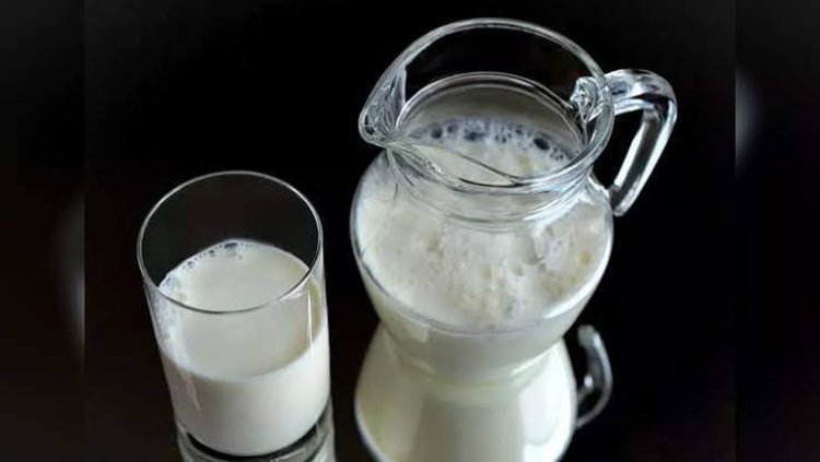 রাতে এক গ্লাস দুধের চমকপ্রদ উপকারিতা