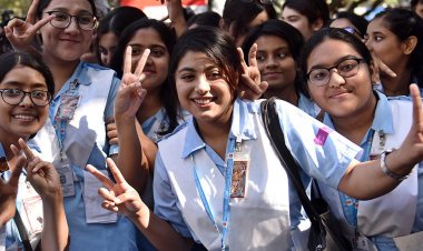 এইচএসসির ফল কবে? সম্ভাব্য তারিখ জানাল শিক্ষা বোর্ড