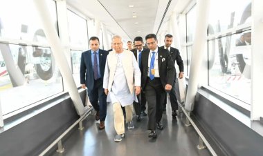 রোমে পৌঁছেছেন প্রধান উপদেষ্টা
