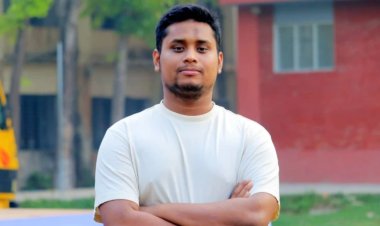 রক্ত দিতে হলে সামনের সারিতে,ক্ষমতার প্রশ্নে খুঁজে পাওয়া যাবে না