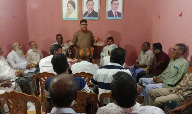 ৩১ দফার লিফলেট বাড়ি বাড়ি পৌঁছে দেওয়ার লক্ষে গোমস্তাপুরে বিএনপির আলোচনা সভা