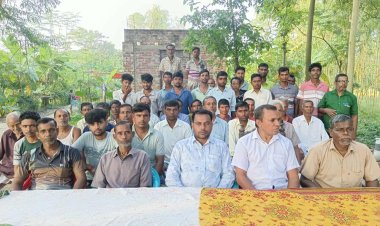 নওগাঁর মান্দায় মন্দির কমিটির সংবাদ সম্মেলন