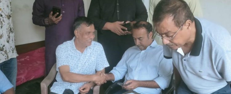 ঢাকা মহানগর উত্তরের জনতার মেয়র তাবিদ আউয়ালের সাথে সৌজন্য সাক্ষাৎ গণমানুষের নেতা আশরাফ