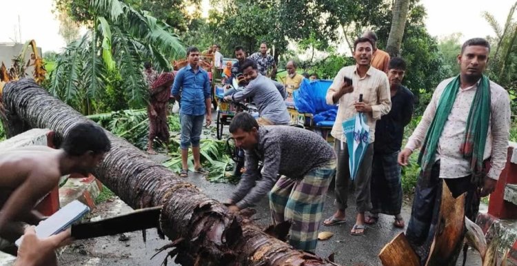 নওগাঁয় বজ্রপাতে জেলের মৃত্যু