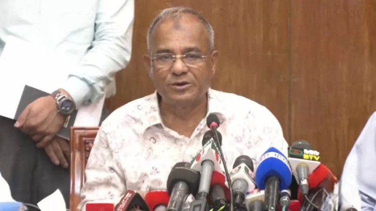 পাশের দেশ থেকে বিশৃঙ্খলা সৃষ্টির চেষ্টা হচ্ছে-স্বরাষ্ট্র উপদেষ্টা