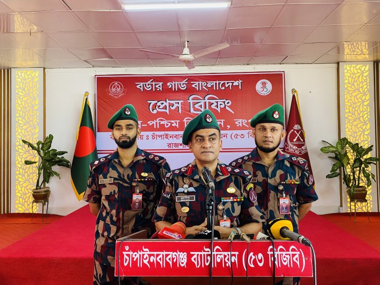 বিজিবির অভিযানে ৬০ কোটি টাকার চোরাই পণ্য জব্দ ও ৫০১ জন গ্রেফতার