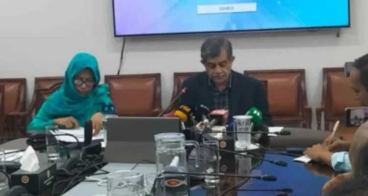 শিক্ষকদের দাবি দাওয়া নিয়ে সরকার কাজ করছে-শিক্ষা উপদেষ্টা