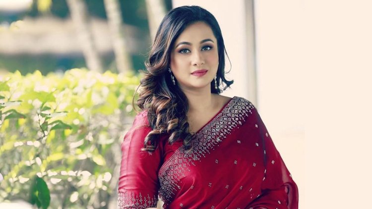 যাদের আপন ভেবে দরজা খুলে দিই, তারা আসলে বিষধর সাপ-পূর্ণিমা