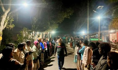 মান্দা ৪ আসনে বিএনপির মনোনয়ন পুনর্বিবেচনার দাবিতে মানববন্ধন