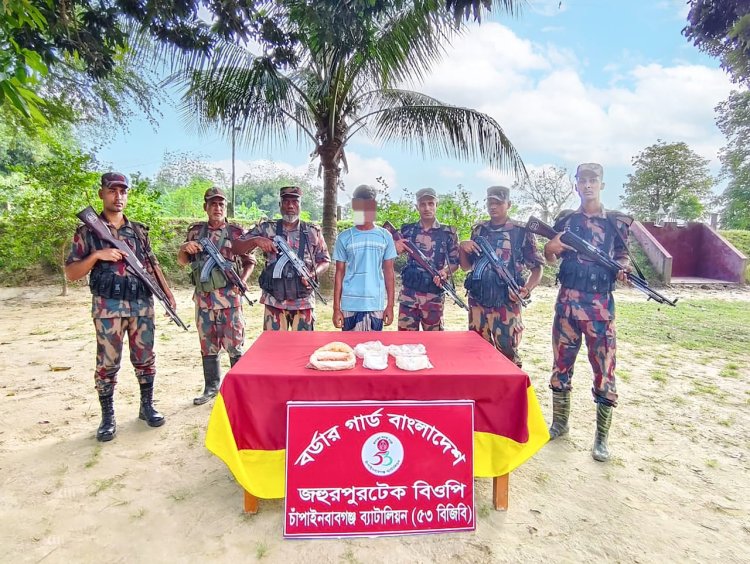 চাঁপাইনবাবগঞ্জে গান পাউডার ও ককটেল তৈরীর সরঞ্জামসহ ছোট ভাই আটক-বড় ভাই পলাতক