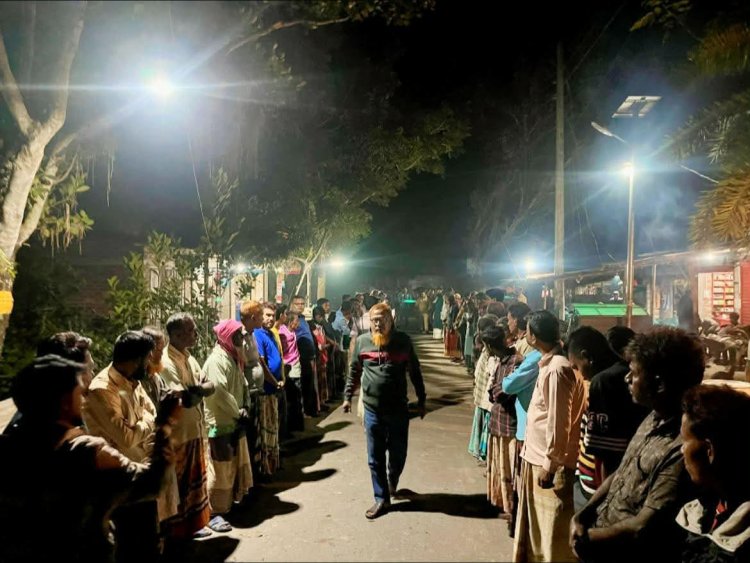 মান্দা ৪ আসনে বিএনপির মনোনয়ন পুনর্বিবেচনার দাবিতে মানববন্ধন