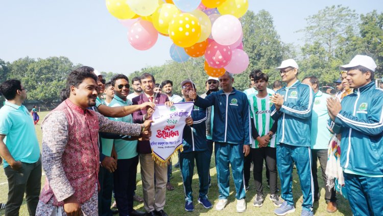আদিনা ফজলুল হক সরকারি কলেজে আন্তঃবিভাগ ফুটবল টুর্নামেন্ট শুরু