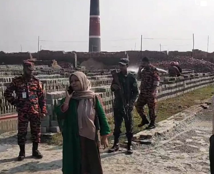 দুমকীতে অবৈধ ইটভাটা গুঁড়িয়ে দিল প্রশাসন