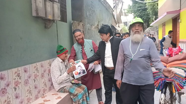 চাঁপাইনবাবগঞ্জ পৌরসভার ২নং ওয়ার্ডে ধানের শীষের পক্ষে হারুন এমপির গণপ্রচারণা