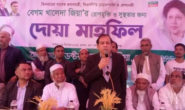 ‎বাবার হত্যাকারীদের রক্ষা করেছেন শেখ হাসিনা  বিএনপিতে যোগ দেওয়া ড. রেজা কিবরিয়া