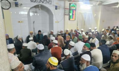 দুমকিতে বেগম খালেদা জিয়ার রোগমুক্তি কামনায় দোয়া মাহফিল