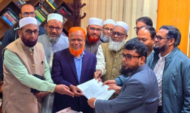 চাঁপাইনবাবগঞ্জ সদর আসনে জামায়াত প্রার্থীর মনোনয়ন ফরম সংগ্রহ