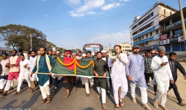 ‎ইনকিলাব মঞ্চের মুখপাত্র শহীদ শরিফ ওসমান হাদীর স্মরণে মাধবপুরে দোয়া ও কফিন মিছিল  ‎