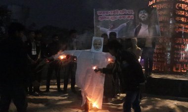 নওগাঁয় শহীদ ওসমান হাদী হত্যার প্রতিবাদে বিক্ষােভ কর্মসূচি 