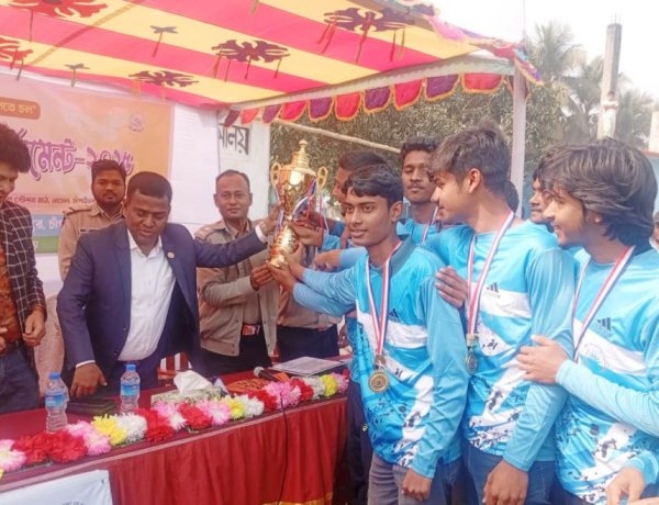 নাচোল মাদক বিরোধী ক্রিকেট প্রতিযোগিতা অনুষ্ঠিত