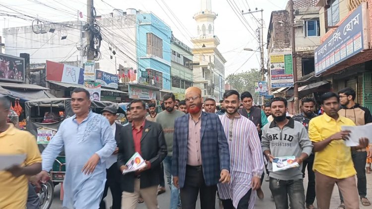 চাঁপাইনবাবগঞ্জ পৌরসভার ২নং ওয়ার্ডে ধানের শীষের পক্ষে প্রচারণা