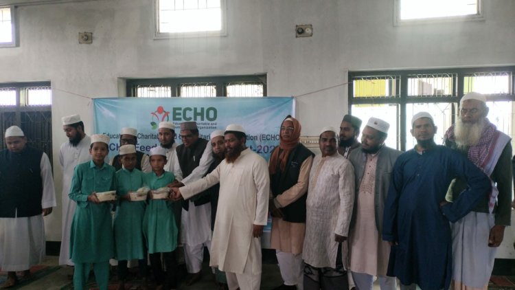 চাঁপাইনবাবগঞ্জে ইকোর সহায়তায় শিক্ষার্থীর মাঝে উন্নত মানের খাবার বিতরণ