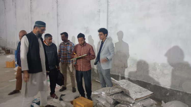 নওগাঁয় নকল মৎস ঔষুধের কারখানা সিলগালা-মালামাল জব্দ