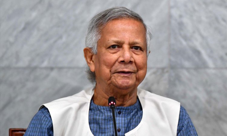 প্রধান উপদেষ্টাকে এখন কঠোর হতেই হবে