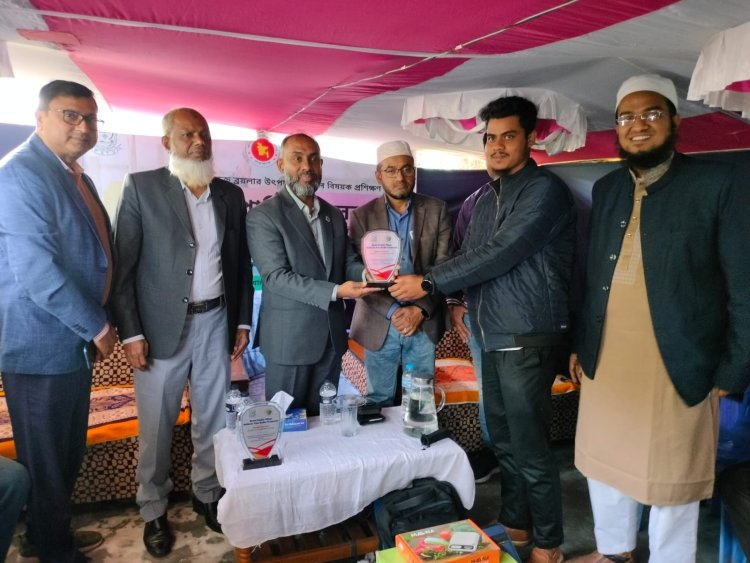 নিরাপদ পোল্ট্রি উৎপাদনে অ্যান্টিবায়োটিক-মুক্ত ব্রয়লার খামার ব্যবস্থাপনা বিষয়ক প্রশিক্ষণ