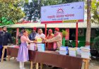 নতুন বই পেয়ে খুশি বাবুডাইং আলোর পাঠশালার শিক্ষার্থীরা