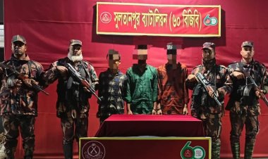 বুড়িচংয়ে অন্তঃসত্ত্বা নারী হত্যাকাণ্ড-ভারতে পালানোর আগমুহূর্তে তিনজন গ্রেফতার