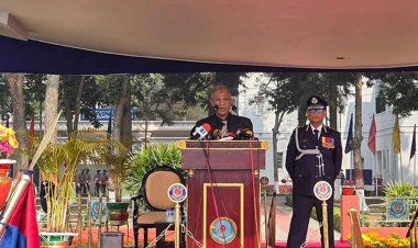 প্রার্থীর কাছ থেকে অর্থ বা খাবার নিতে পারবে না পুলিশ