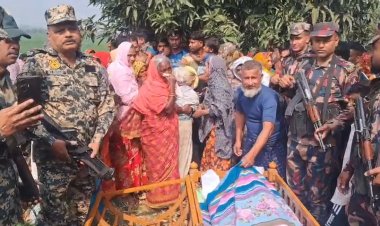 চাঁপাইনবাবগঞ্জ সীমান্তে বোনের মরদেহ দেখলেন ভারতীয় আত্মীয়-স্বজনরা