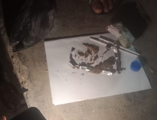 বুড়িচংয়ে গাঁজা ও মাদক সেবনের সরঞ্জামসহ যুবক আটক