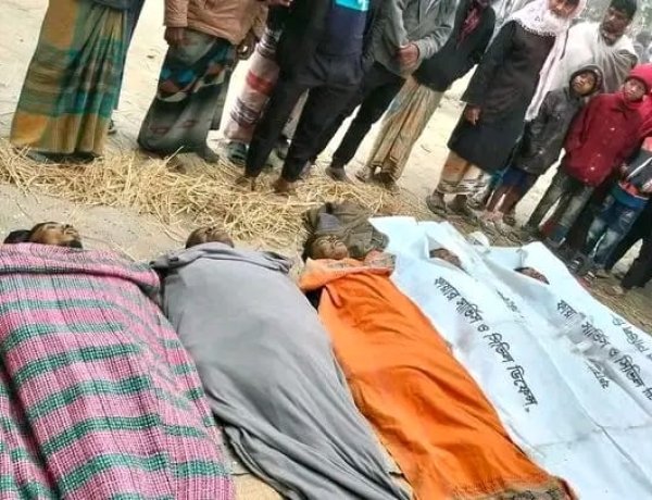 নওগাঁয় ড্রাম ট্রাকের নিয়ন্ত্রণ হারিয়ে নিহত-৫