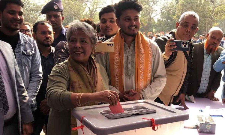 দেশের সুষ্ঠু পুনর্গঠনে গণভোট অত্যন্ত জরুরি-উপদেষ্টা শারমীন মুরশিদ