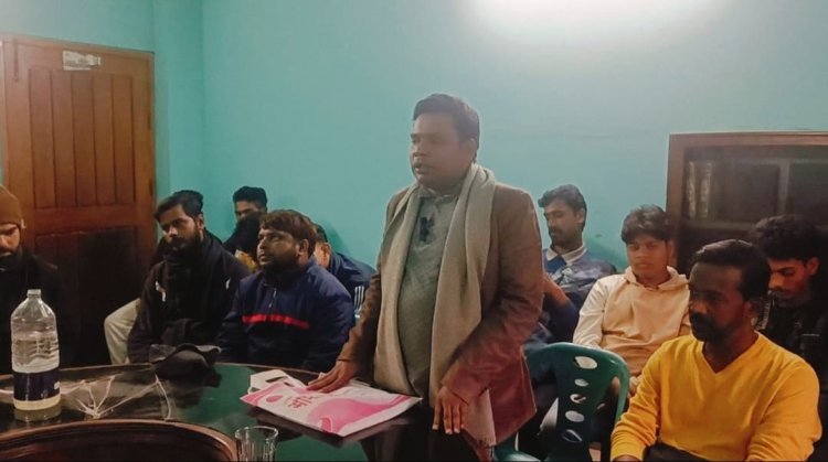 হারুন এমপিকে বিপুল ভোটে জয়লাভ করার পক্ষে সেচ্ছাসেবক দলের মতবিনিময়